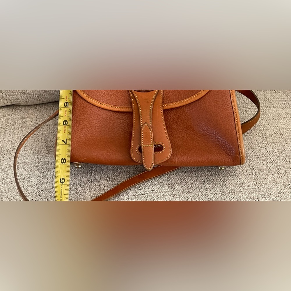 Dooney & Bourke All Weather 2 Duck, Vintage. Pebble Leather. Dark Tan. Like New! - Picture 8 of 15